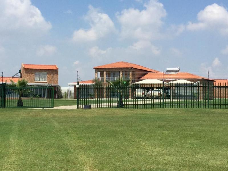 3 Bedroom Property for Sale in Oranjeville Free State